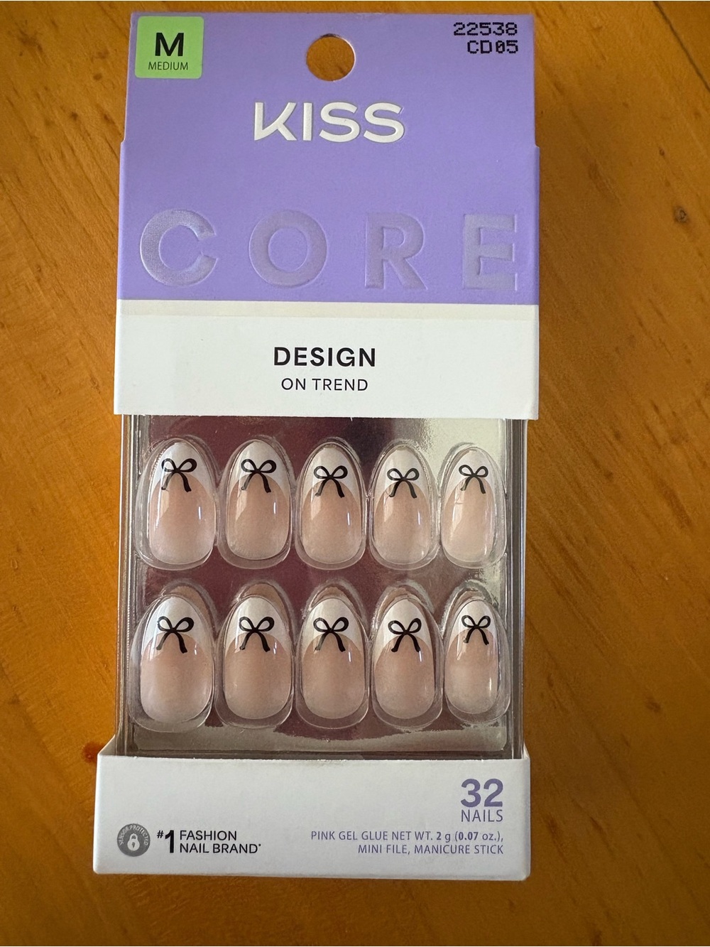 KISS CORE Bow Press On Nails Medium Nude Black Ribbon 32 Nails NEW